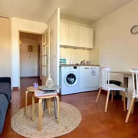 Apartment Proche Et Centre-ville Sainte-Maxime